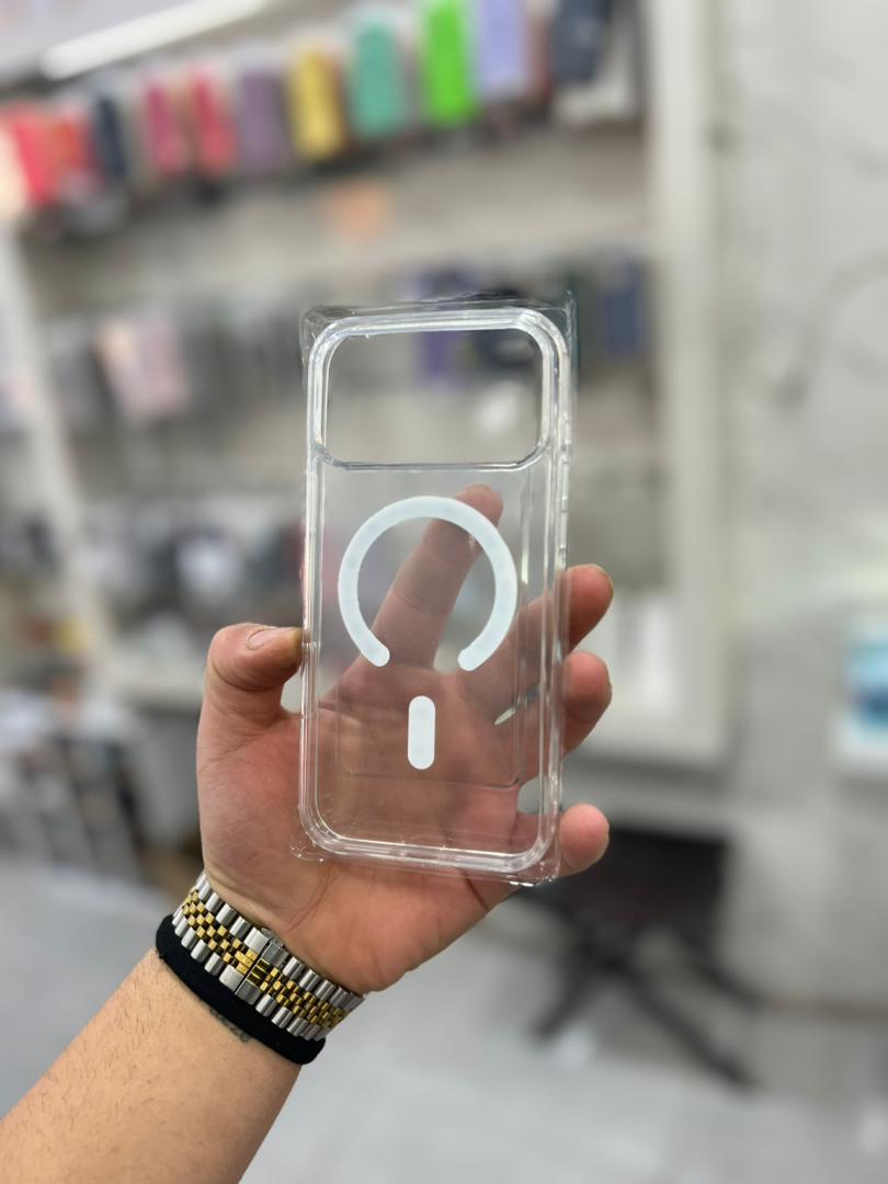 قاب مگ سیف شفاف و دور مشکی آیفون 17 پرومکس